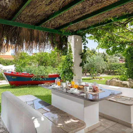 Elefteria Apts & 3* Kolymbia