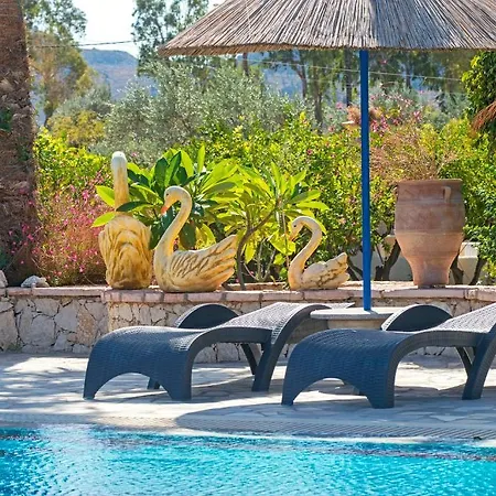 Aparthotel Elefteria Apts &