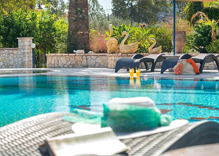 Elefteria Apts & Aparthotel