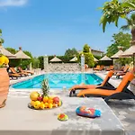 Elefteria Apts & Apartahotel