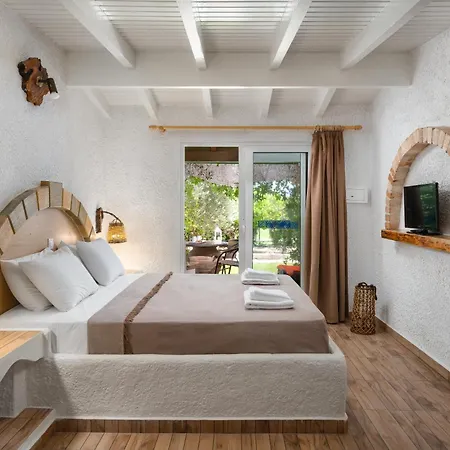 Elefteria Apts &