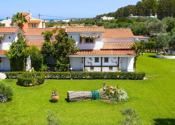 Elefteria Apts & 4* Κολύμπια