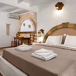 Elefteria Apts & Kolymbia