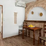Hotel de apartamente Elefteria Apts & 4*