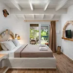 Elefteria Apts &