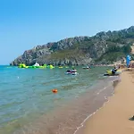 Elefteria Apts & Hotel de apartamente