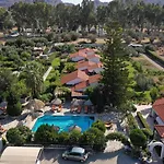 Elefteria Apts & Kolymbia