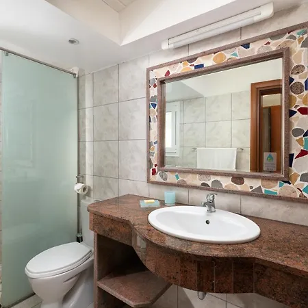 Elefteria Apts &
