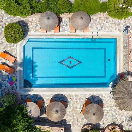 Elefteria Apts & 4* Kolymbia